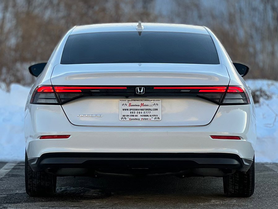 Used 2023 Honda Accord EX image 7