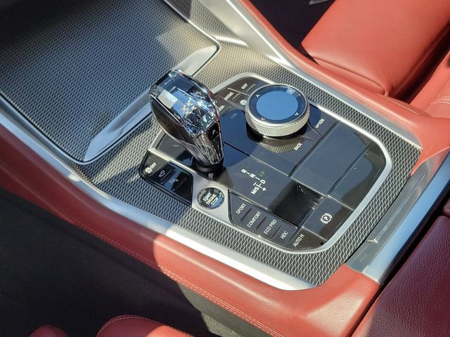 Used 2022 BMW X6 xDrive40i w/ Executive Package image 13