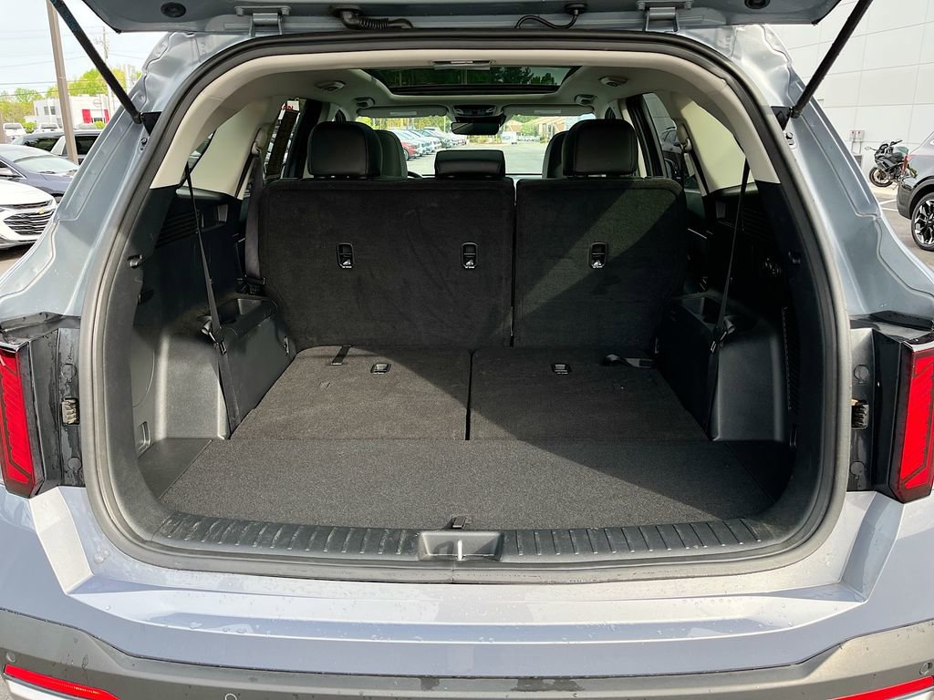 Certified 2025 Kia Sorento S w/ Panoramic Sunroof Package FWD image 33