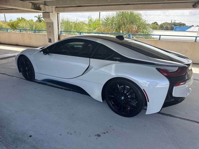Used 2019 BMW i8 Coupe AWD/4WD image 15