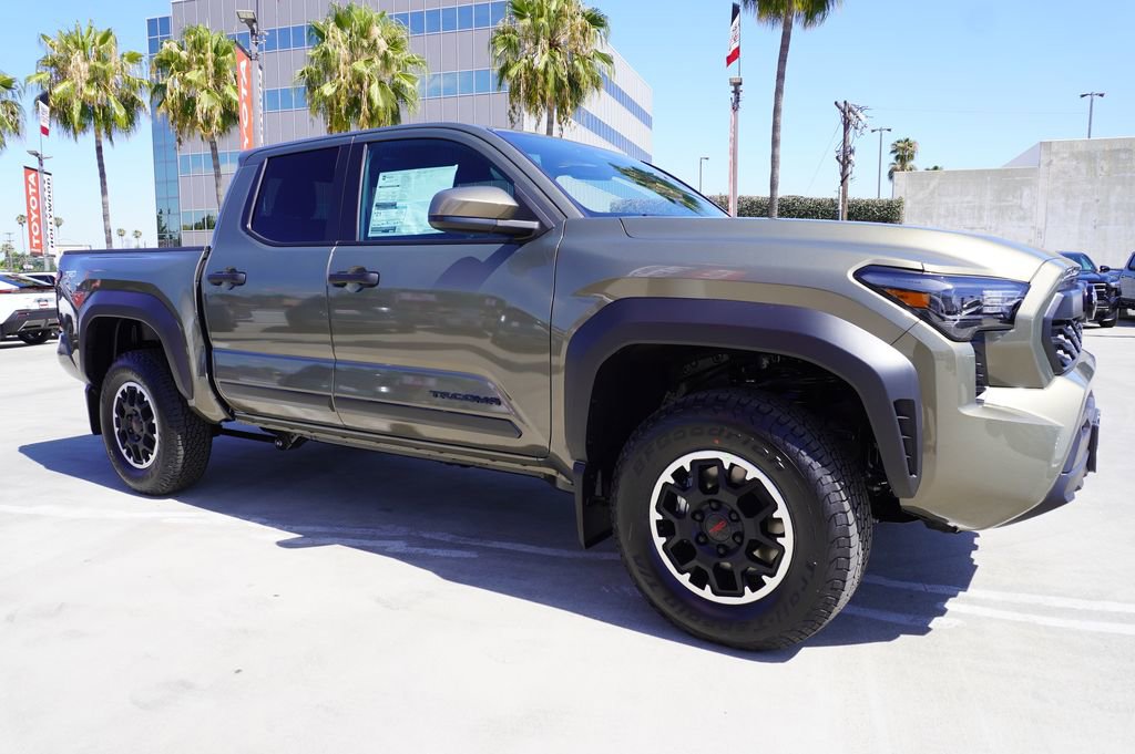 New 2026 Toyota Tacoma TRD Off-Road AWD/4WD image 3