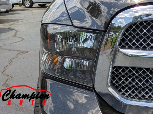 Used 2018 RAM 1500 SLT RWD image 12