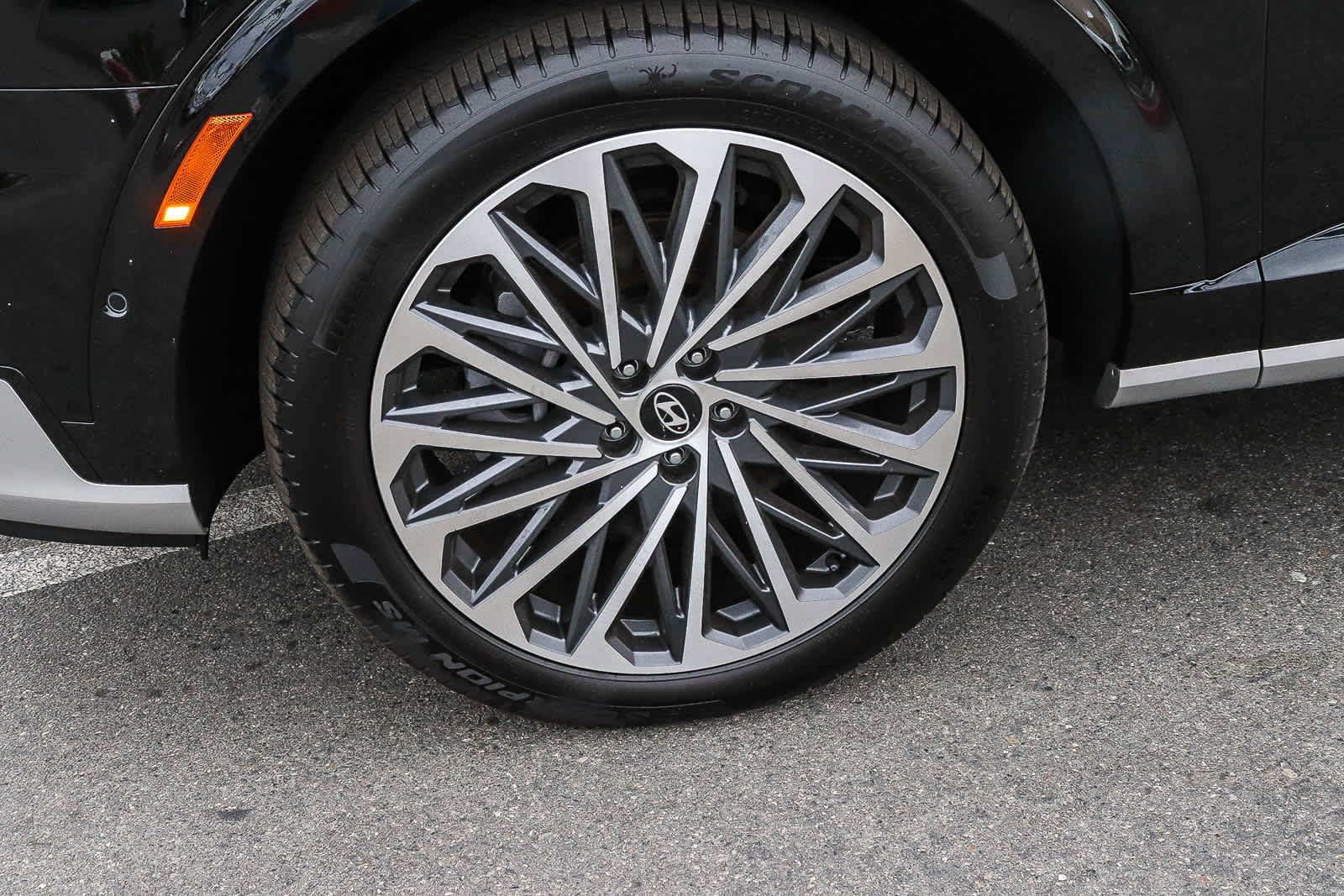 New 2026 Hyundai Palisade Calligraphy AWD/4WD image 14