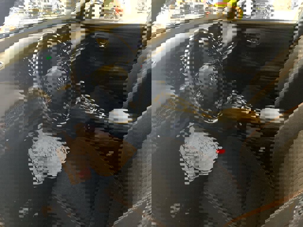 Used 2023 Honda HR-V Sport image 15