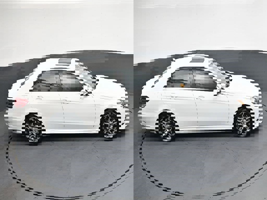 Used 2015 Mercedes-Benz E 350 Sedan image 23