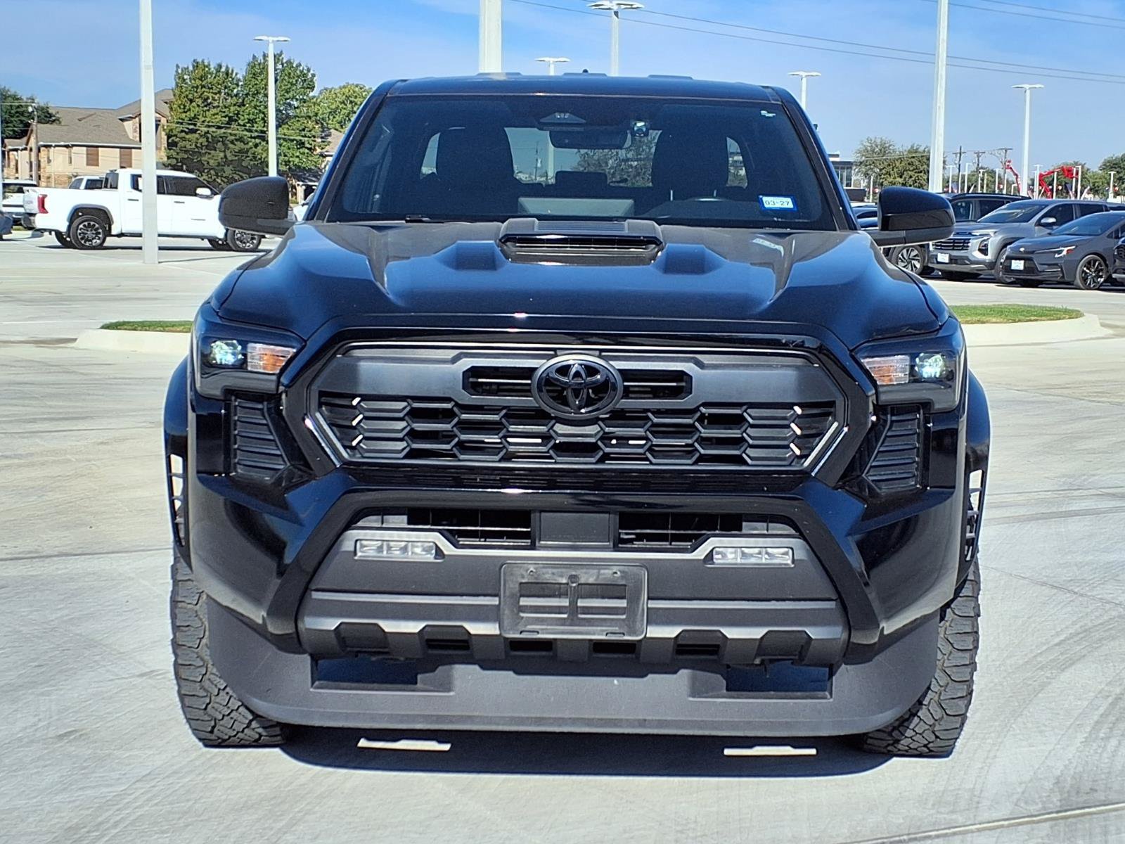 Used 2025 Toyota Tacoma TRD Sport AWD/4WD image 2