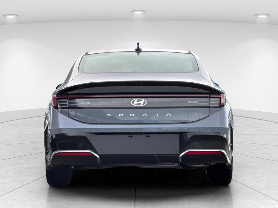 New 2026 Hyundai Sonata SEL FWD image 5