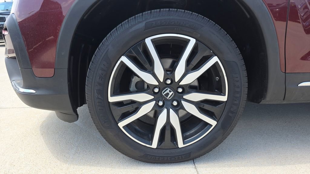 Used 2020 Honda Pilot Touring image 10