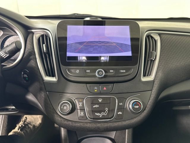 Used 2021 Chevrolet Malibu LS image 22