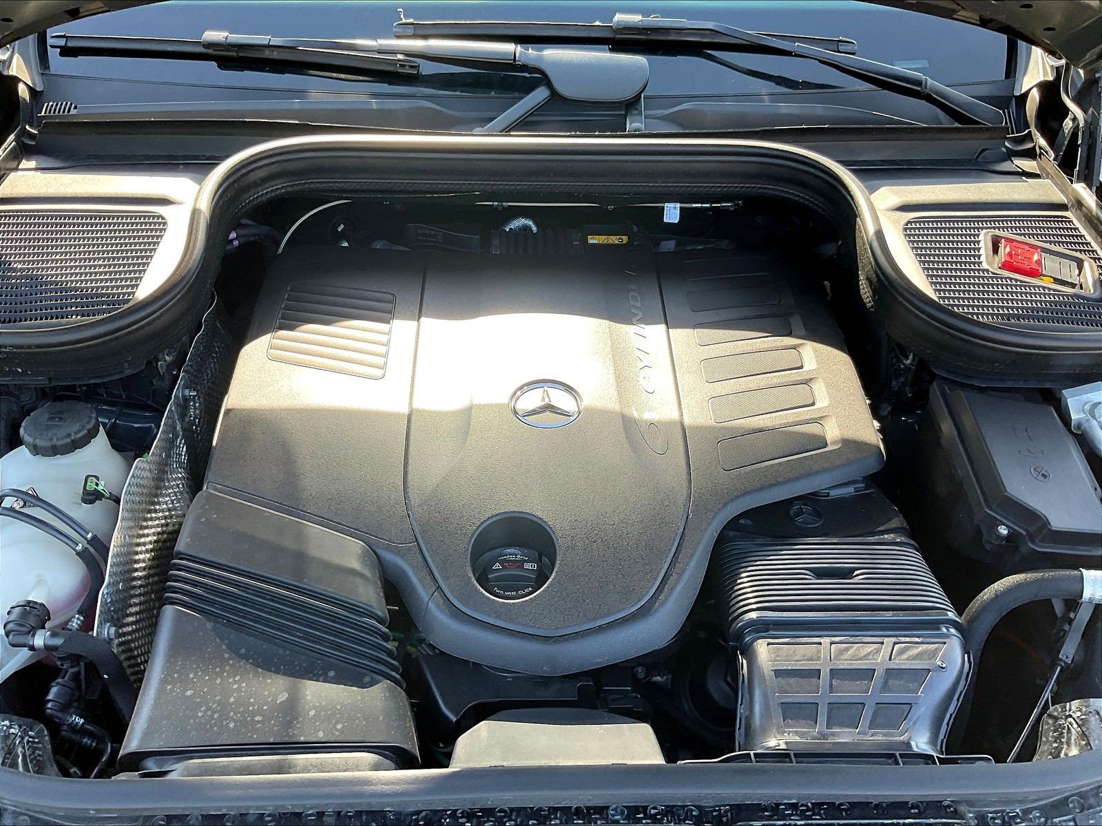 Used 2026 Mercedes-Benz GLE 450 4MATIC image 32