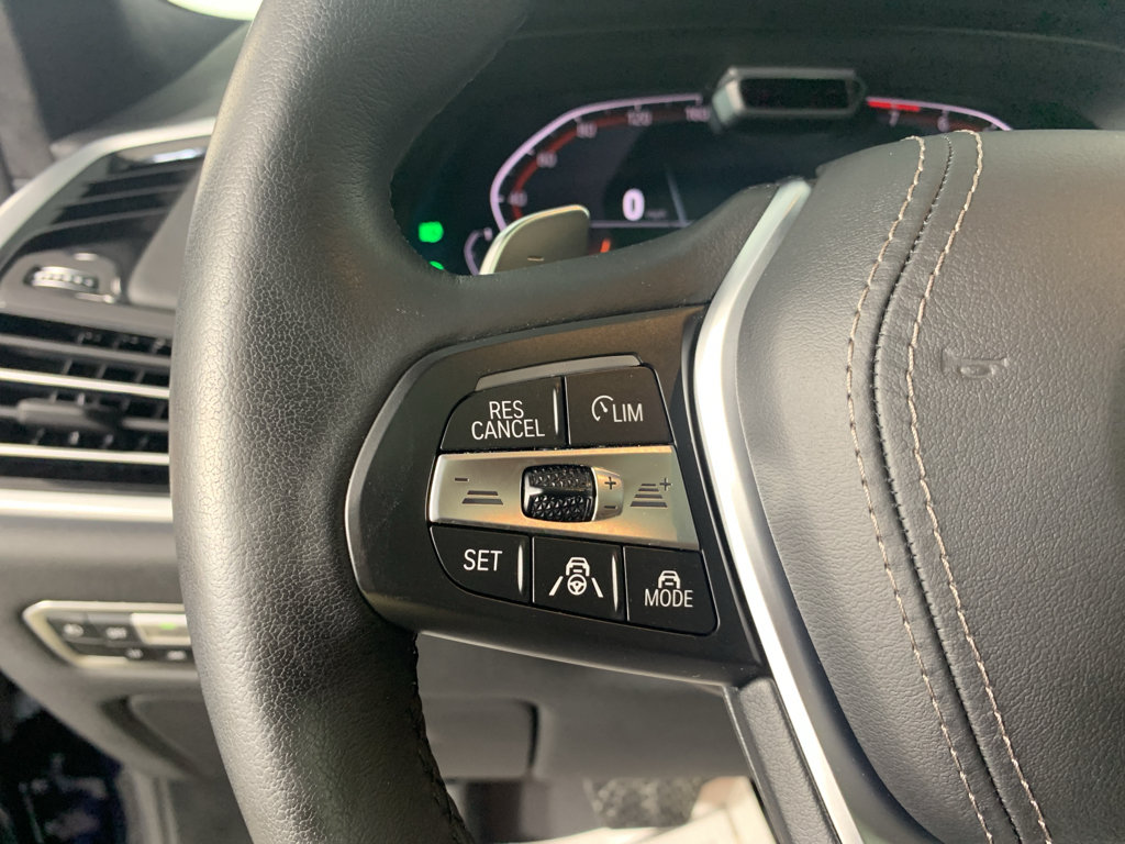 Used 2020 BMW X5 xDrive40i w/ Premium Package AWD/4WD image 19
