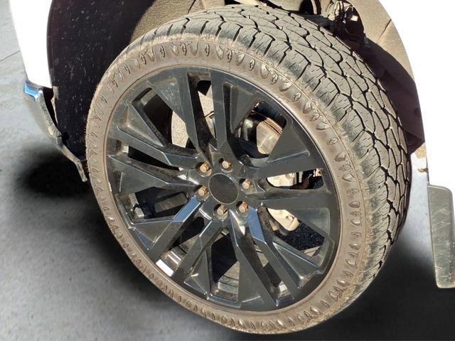 Used 2020 Chevrolet Silverado 1500 LT w/ Trailering Package image 10