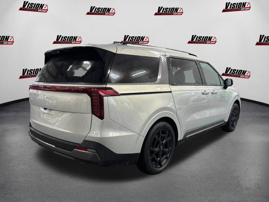 New 2025 Kia Carnival SX Prestige FWD image 5