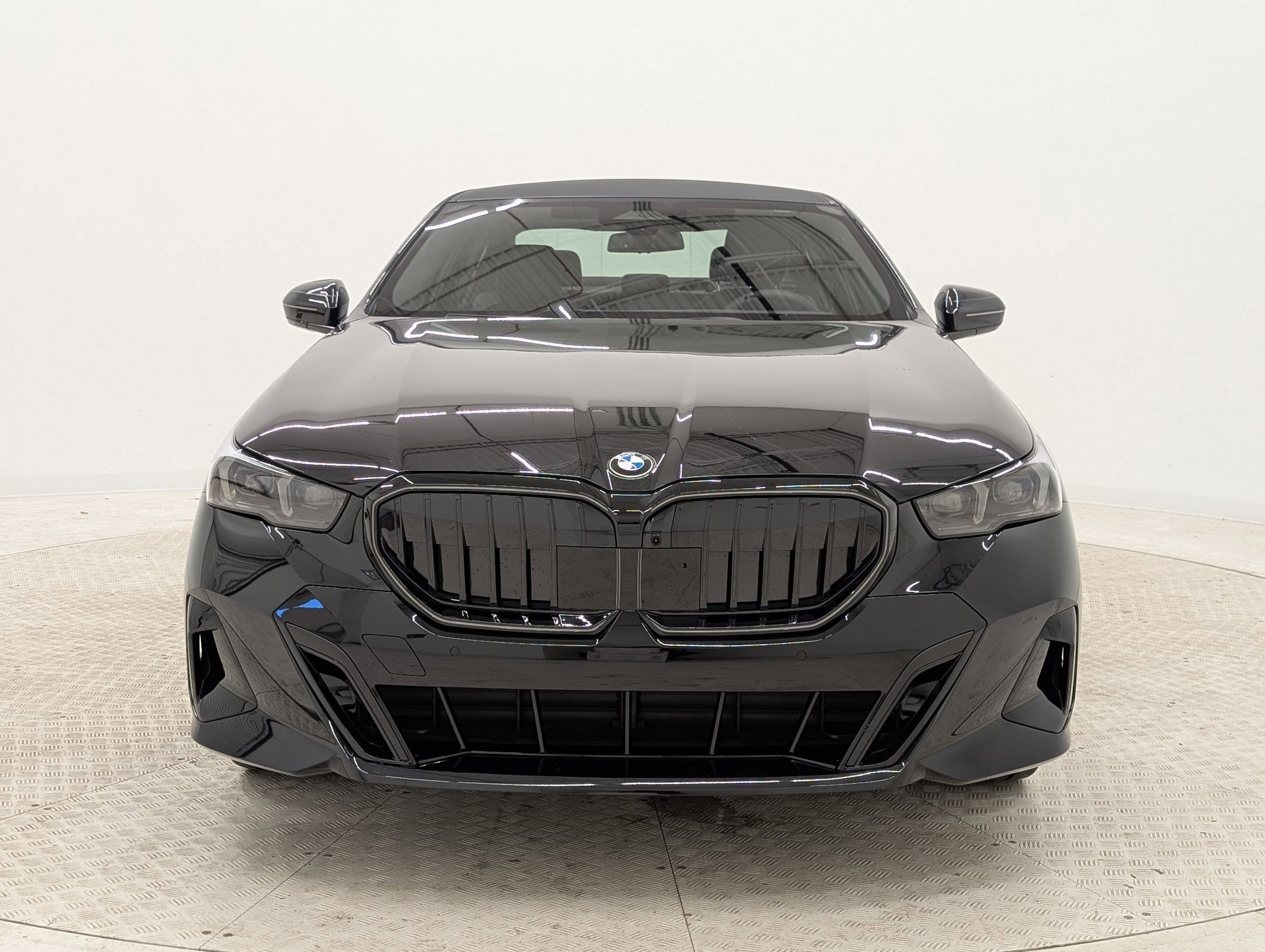 New 2026 BMW 530i w/ M Sport Package RWD image 6