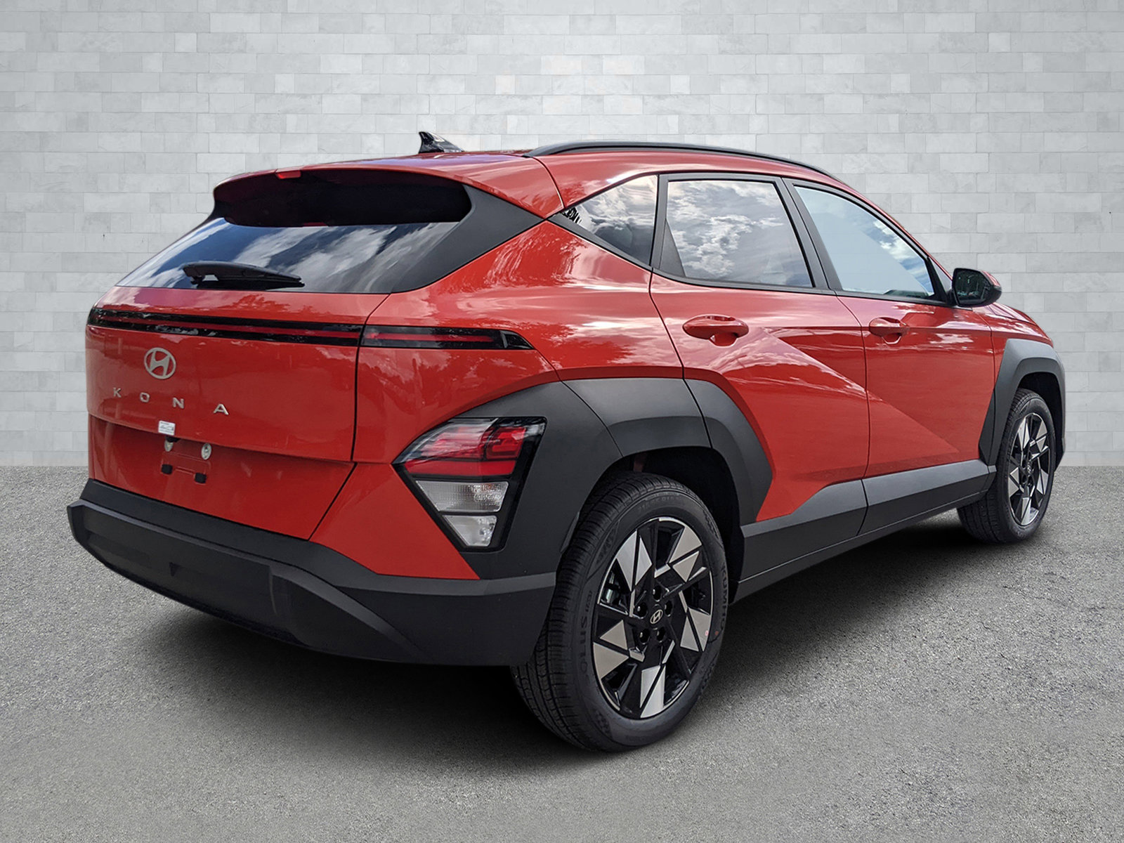 New 2025 Hyundai Kona SEL image 5