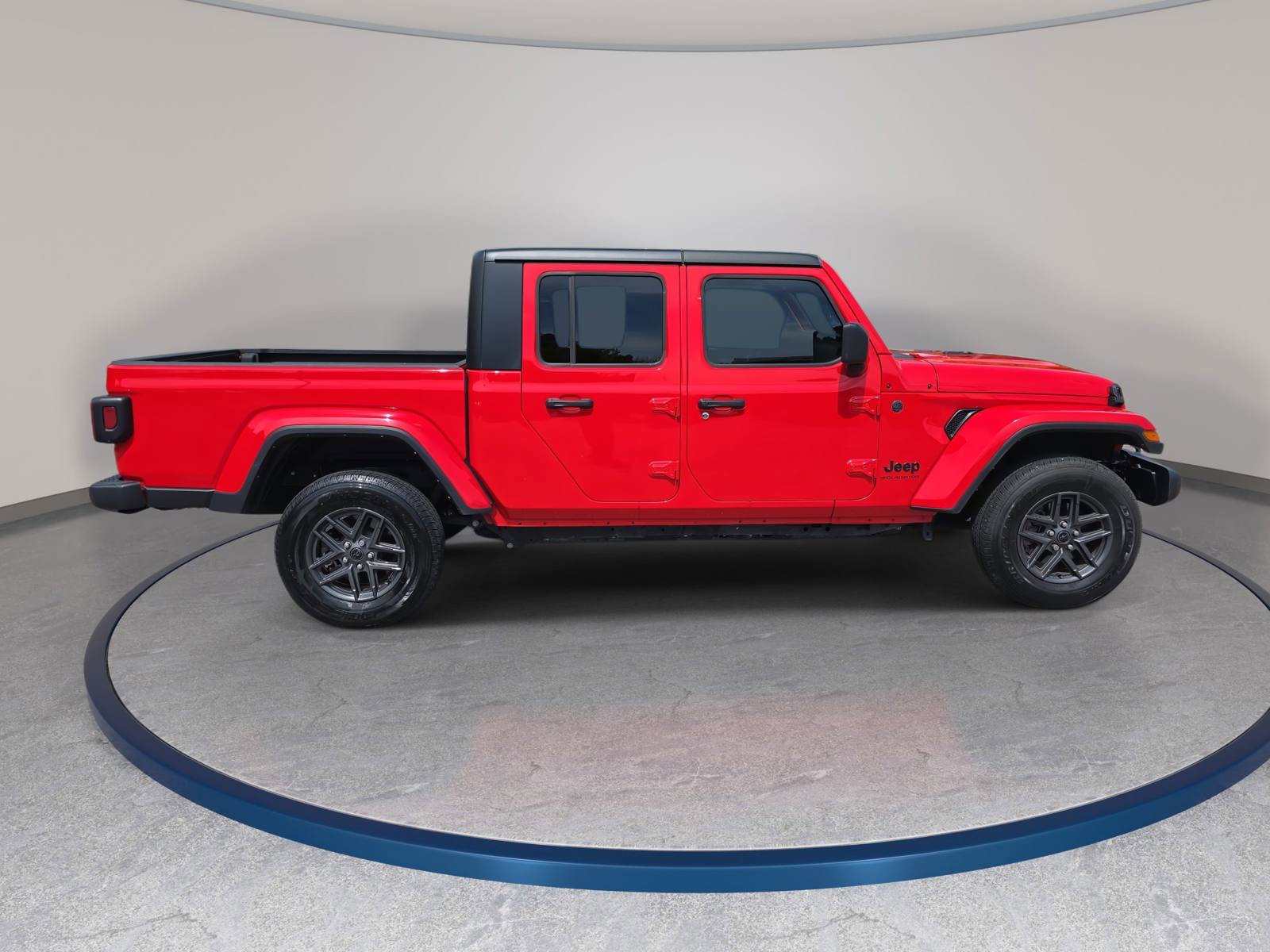 Used 2024 Jeep Gladiator Sport image 4
