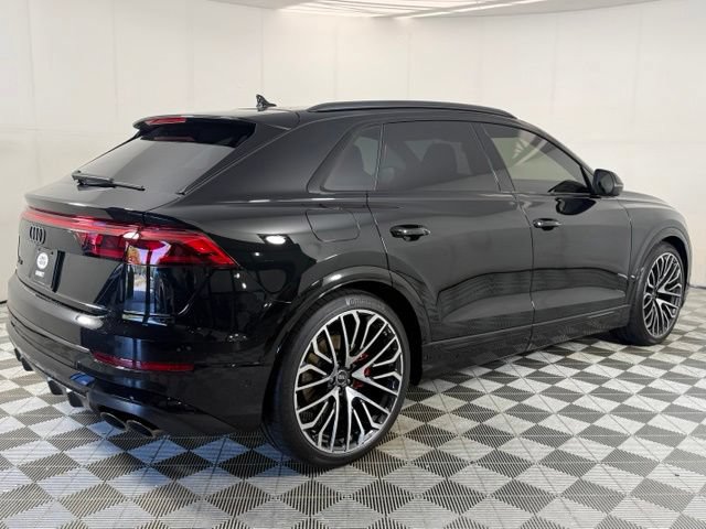 Used 2026 Audi SQ8 Prestige AWD/4WD image 8