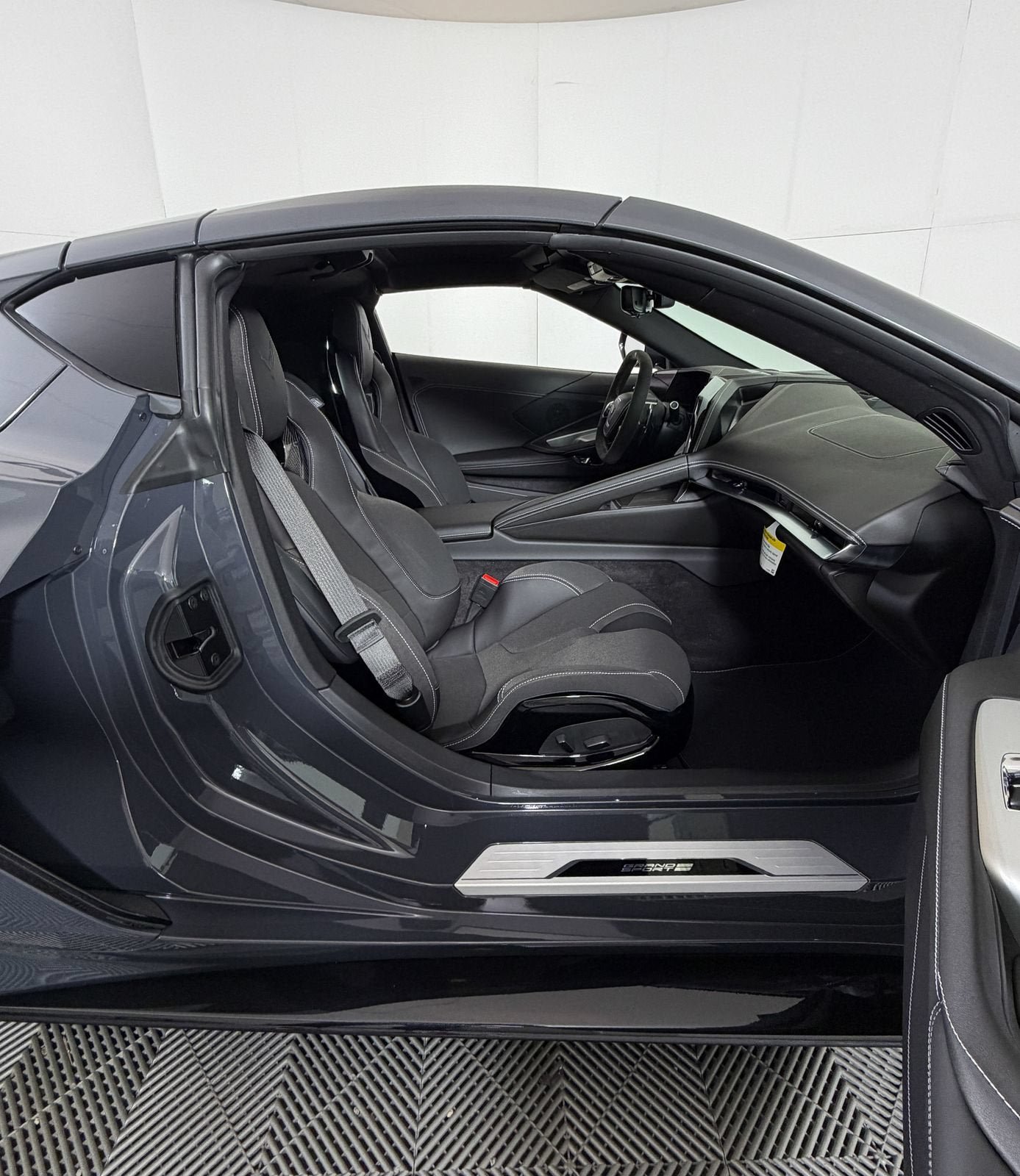 New 2027 Chevrolet Corvette Grand Sport RWD image 5