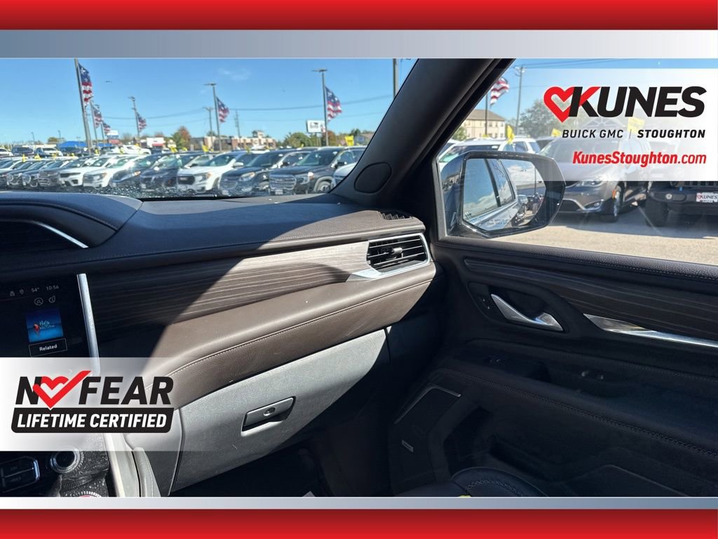 Used 2024 GMC Yukon Denali w/ Denali Reserve Package image 42