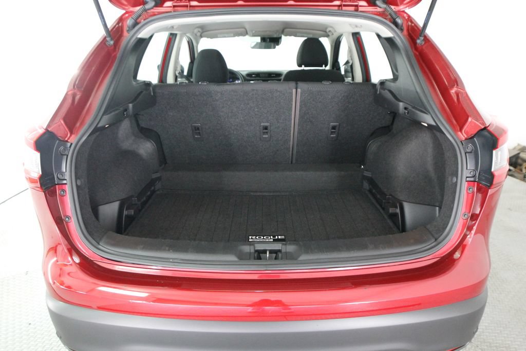 Used 2020 Nissan Rogue Sport S FWD image 29