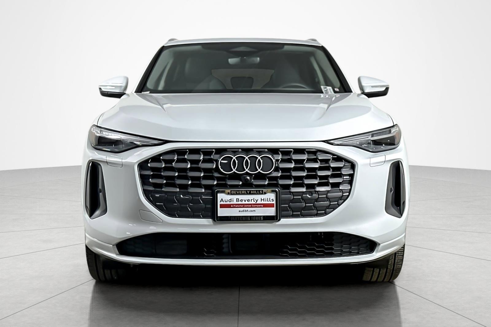 Used 2025 Audi Q5 Premium Plus w/ Premium Plus AWD/4WD image 8
