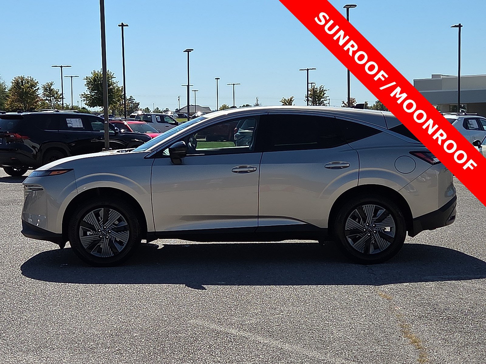 Used 2026 Nissan Murano SL AWD/4WD image 3