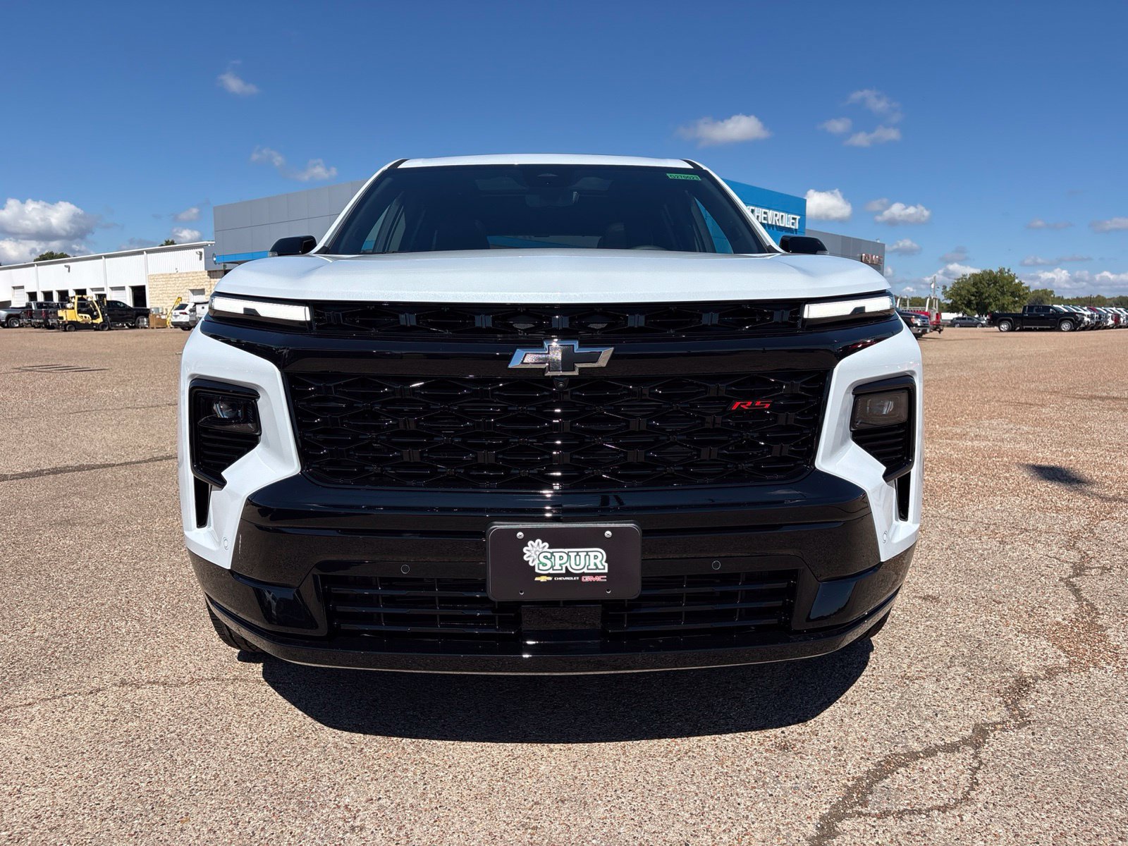 New 2027 Chevrolet Traverse RS AWD/4WD image 9