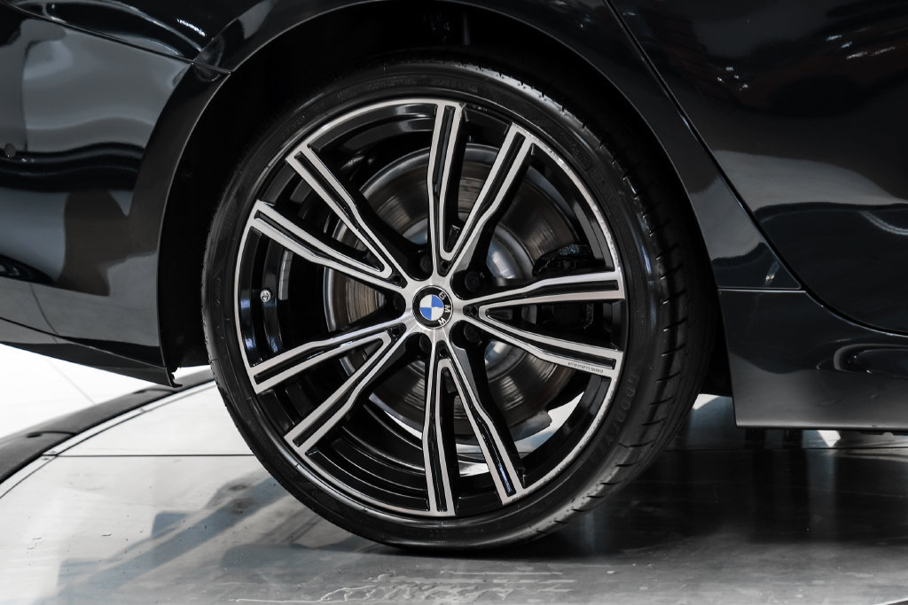 Used 2025 BMW 840i w/ M Sport Professional Package RWD image 57