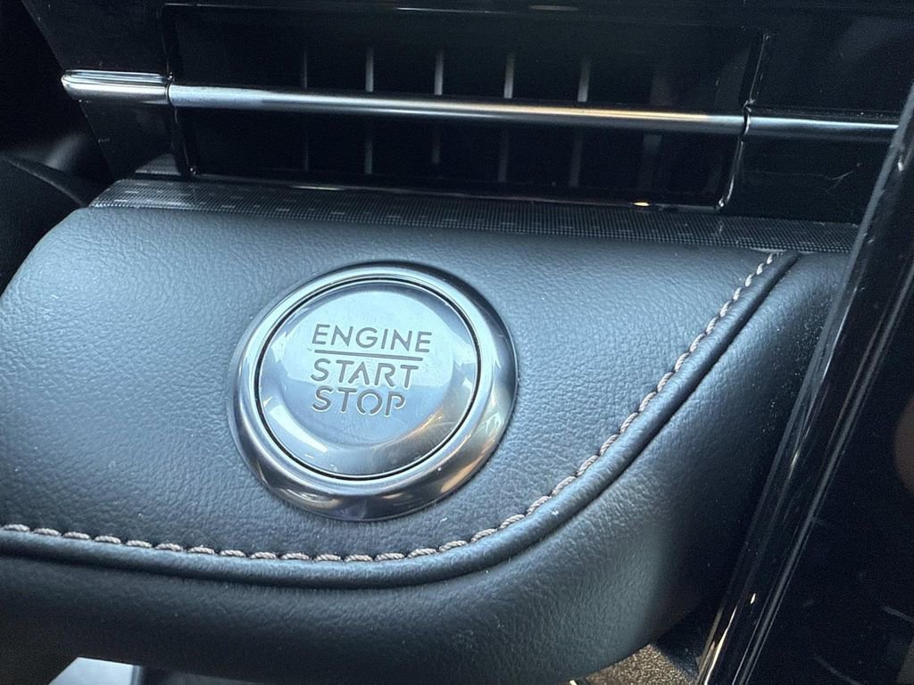 Certified 2024 Lincoln Nautilus Reserve w/ Equipment Group 203A image 29