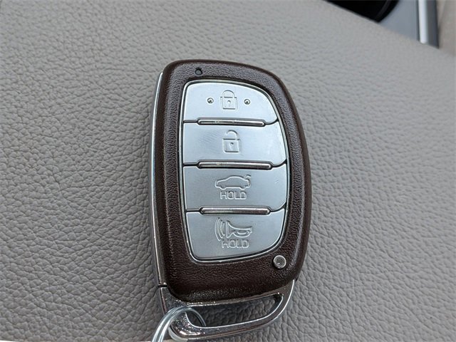 Used 2018 Hyundai Sonata Limited image 29