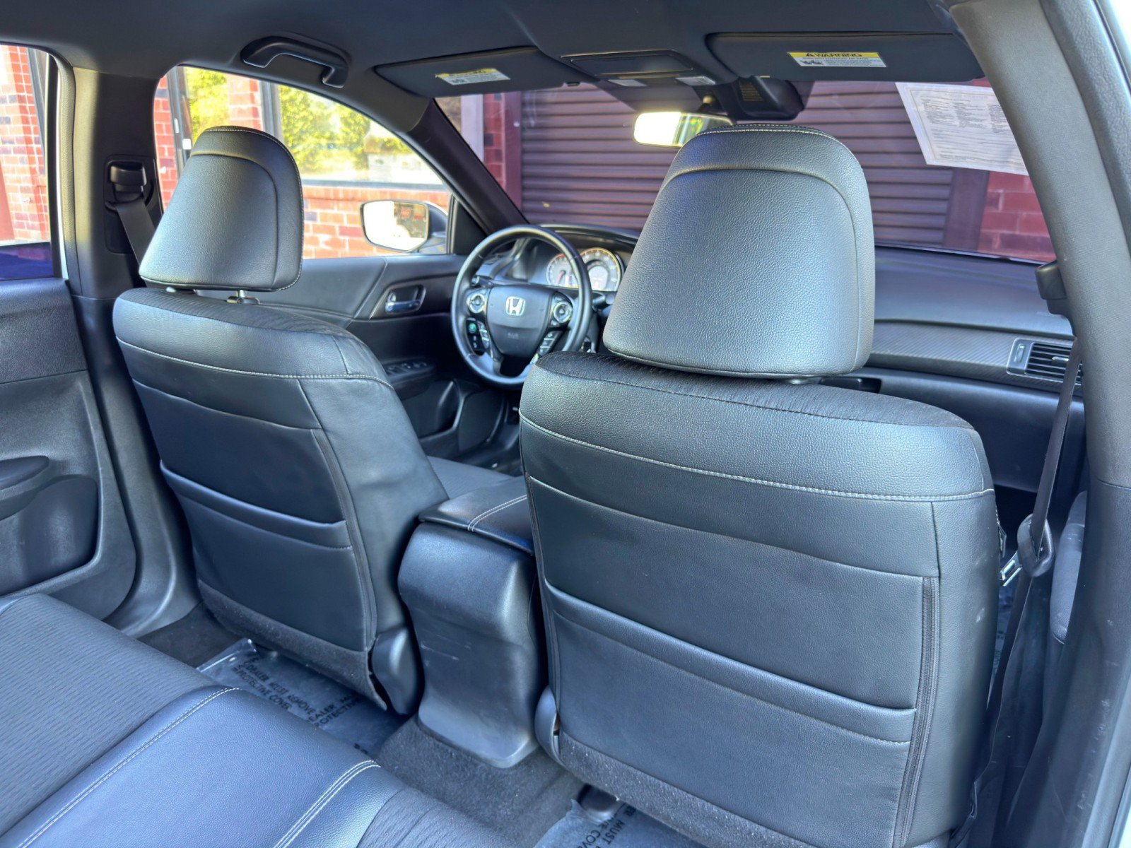 Used 2017 Honda Accord Sport image 29