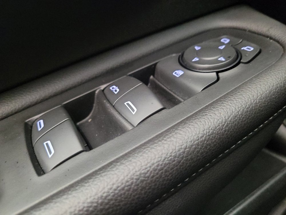Used 2023 GMC Terrain SLE w/ Driver Convenience Package FWD image 27