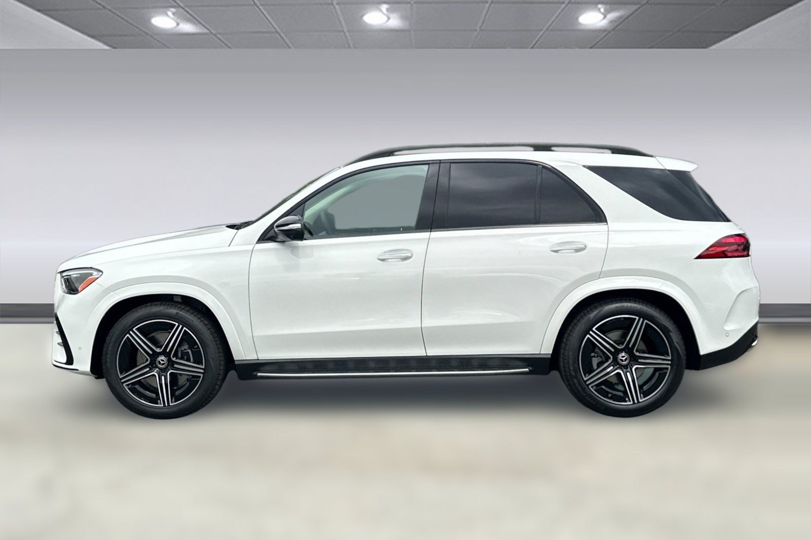 New 2026 Mercedes-Benz GLE 450 4MATIC image 2