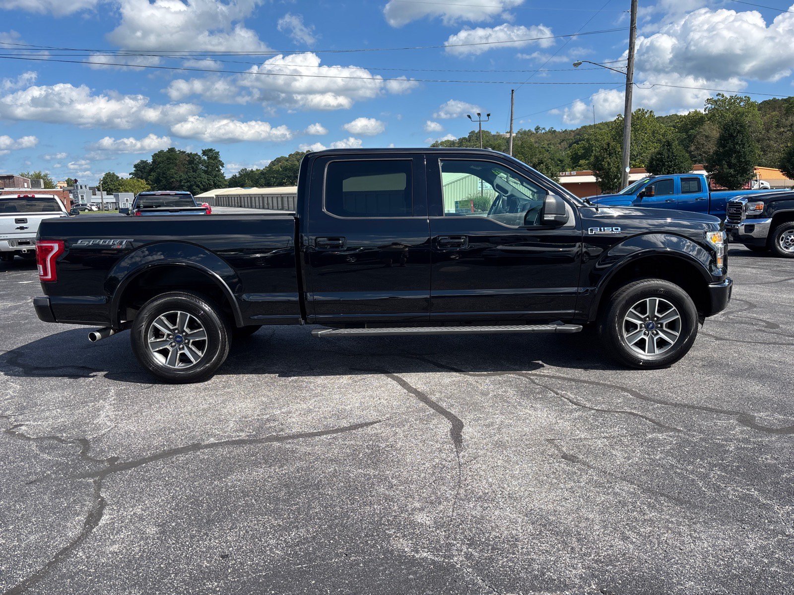 Used 2016 Ford F150 XLT w/ Equipment Group 302A Luxury AWD/4WD image 8