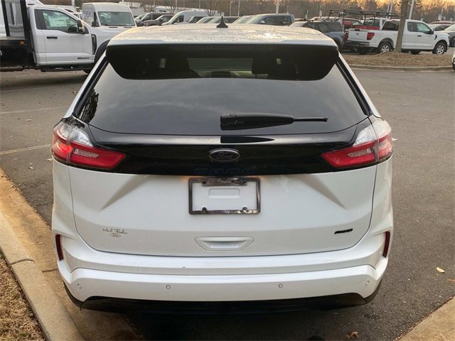 Used 2023 Ford Edge SE w/ Black Appearance Package image 31