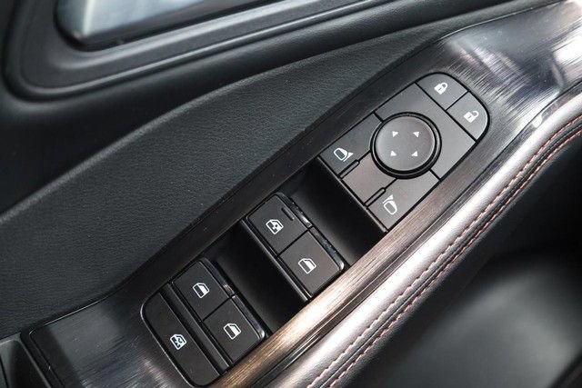 Certified 2025 Nissan Rogue SV AWD/4WD image 17