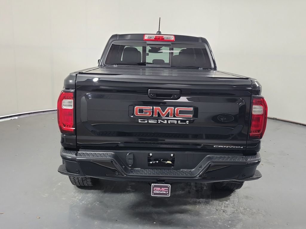 Used 2023 GMC Canyon Denali AWD/4WD image 6