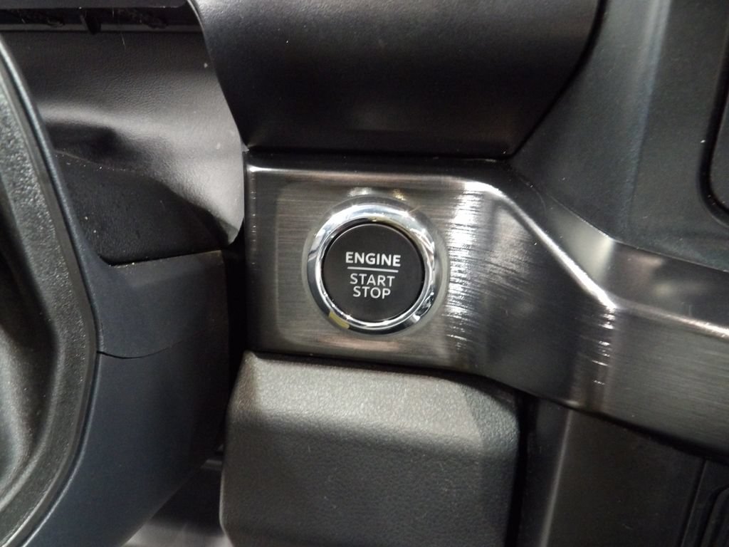 Used 2023 Ford F250 Lariat w/ Lariat Ultimate Package AWD/4WD image 59