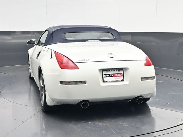 Used 2006 Nissan 350Z Touring image 4