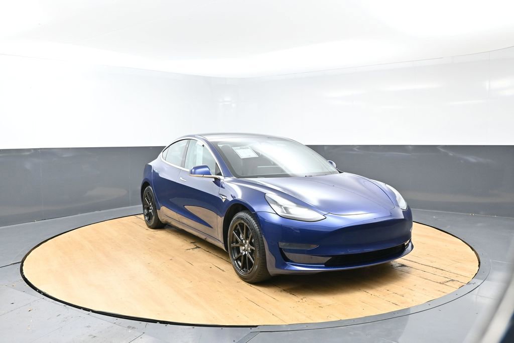 Used 2018 Tesla Model 3 Long Range RWD image 6