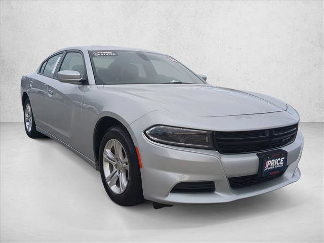 Used 2022 Dodge Charger SXT w/ Leather Interior Group image 3