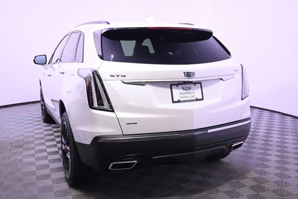 New 2025 Cadillac XT5 Sportv w/ LPO, Red Accent Package image 4