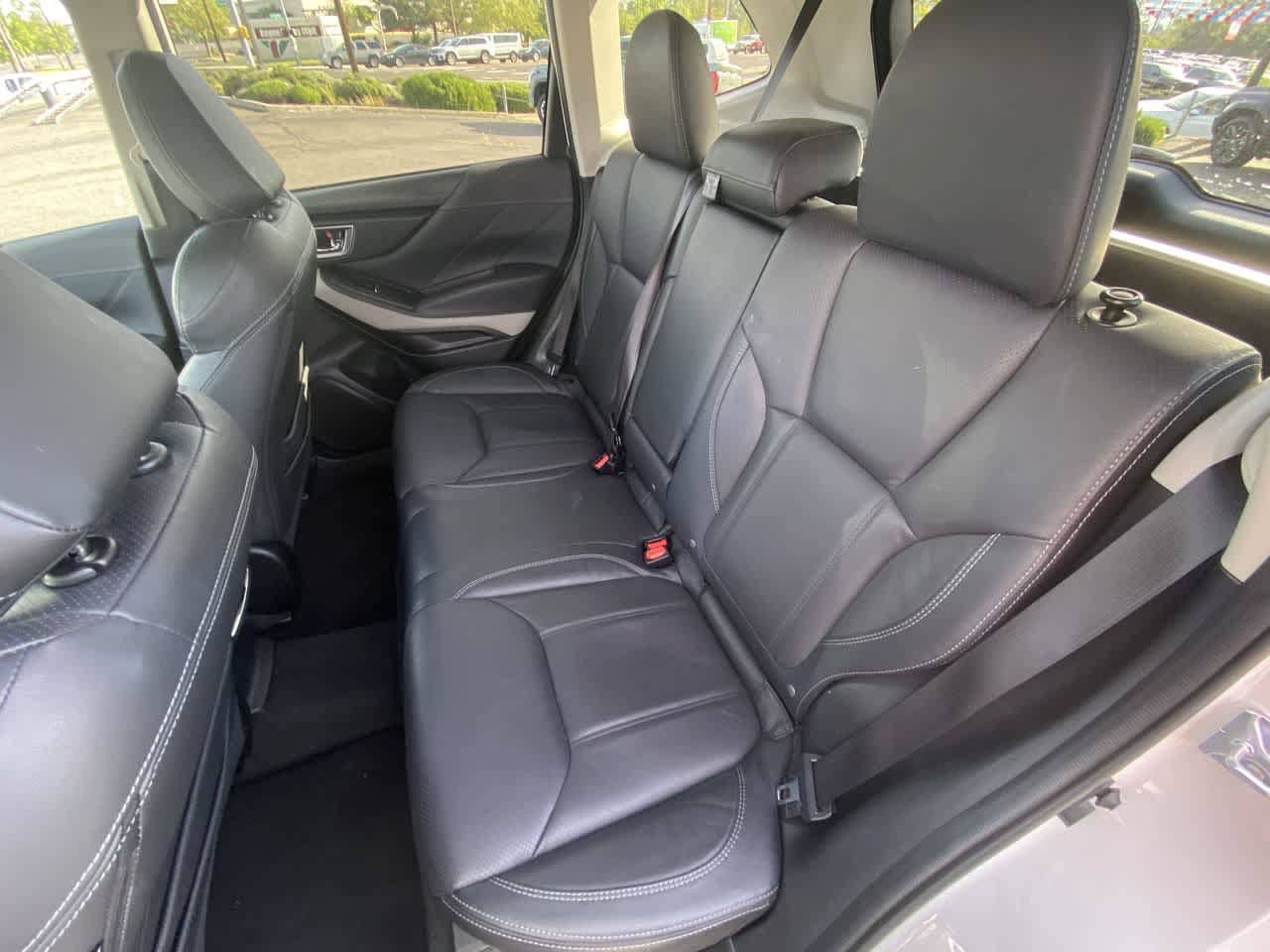Used 2024 Subaru Forester Limited AWD/4WD image 23