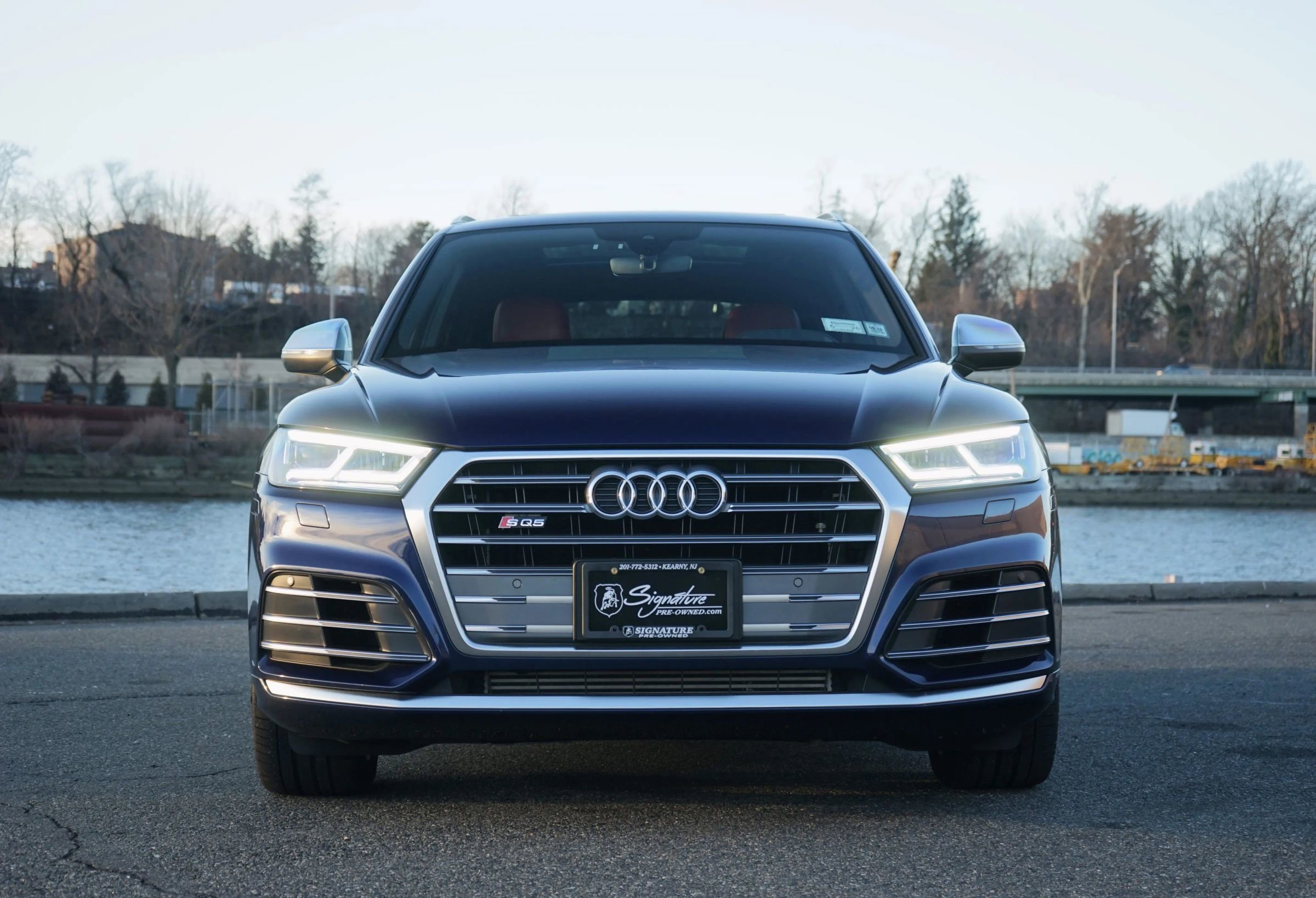 Used 2018 Audi SQ5 Premium Plus w/ S Sport Package image 8