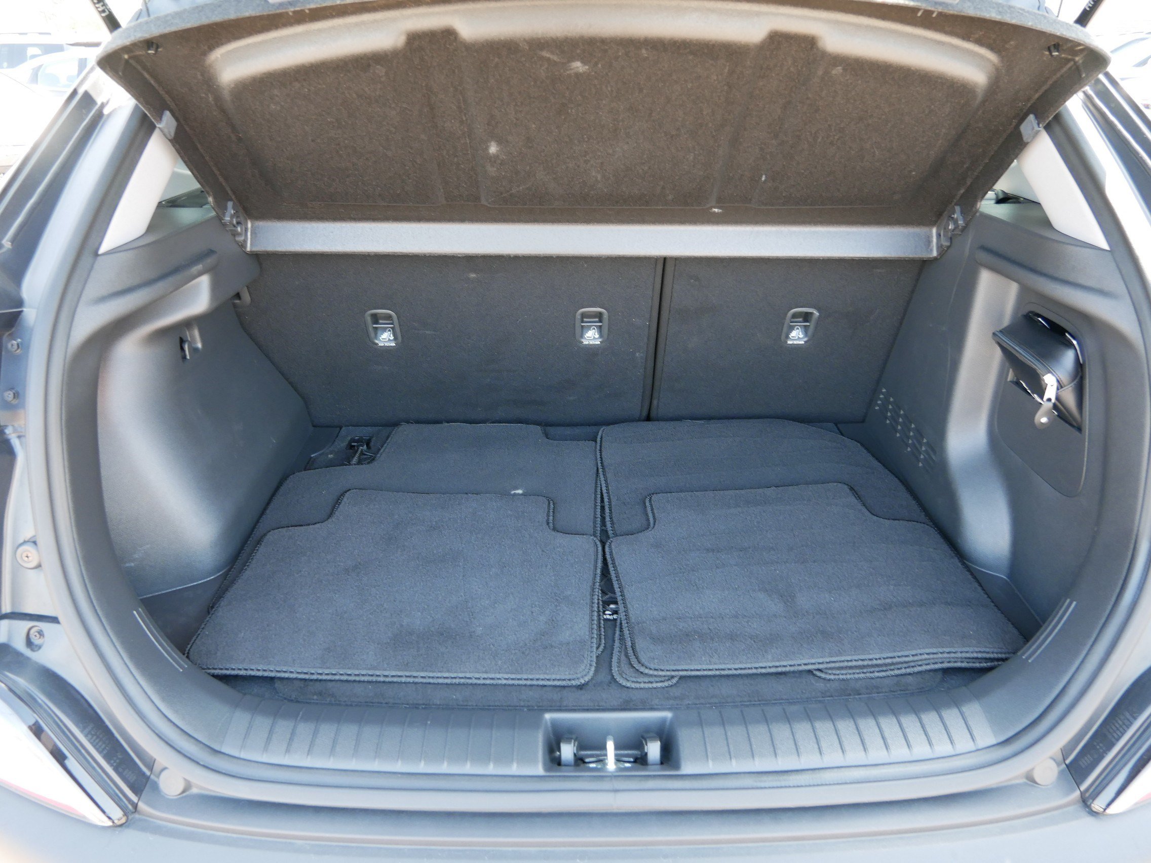 Used 2023 Hyundai Kona SEL FWD image 18