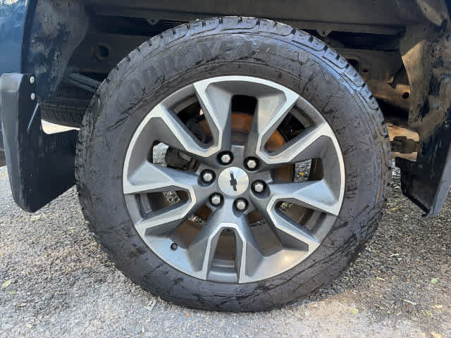 Used 2019 Chevrolet Silverado 1500 RST w/ All-Star Edition AWD/4WD image 10