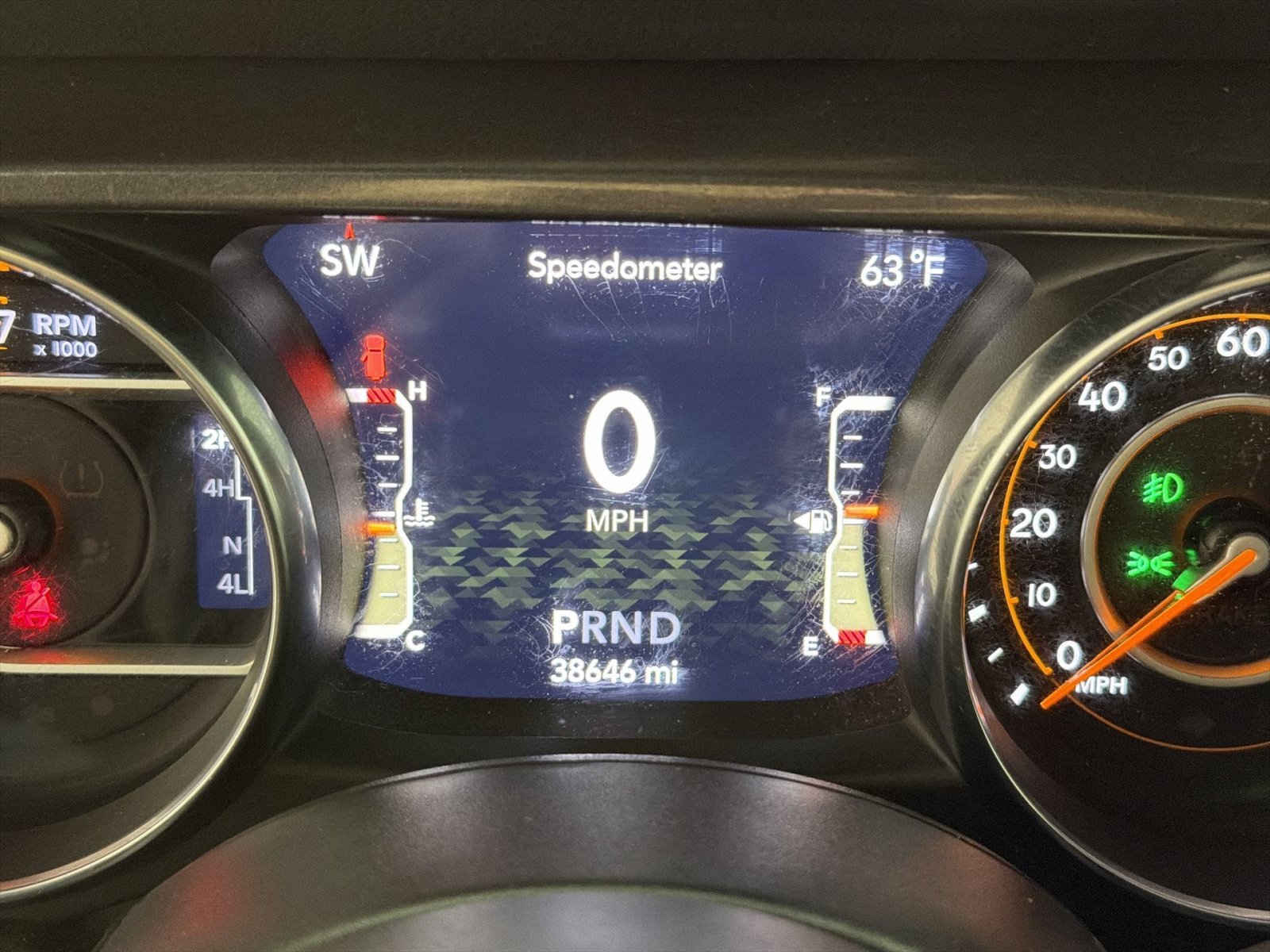 Used 2022 Jeep Wrangler Unlimited Sahara AWD/4WD image 17
