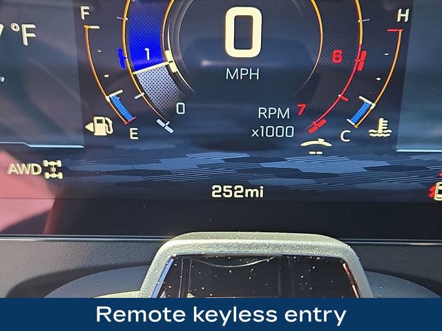 Used 2026 Chevrolet Traverse RS AWD/4WD image 6
