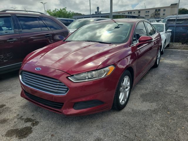 Used 2016 Ford Fusion SE image 3