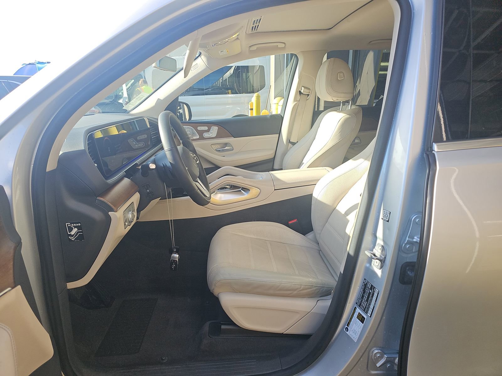 Used 2020 Mercedes-Benz GLE 350 image 6